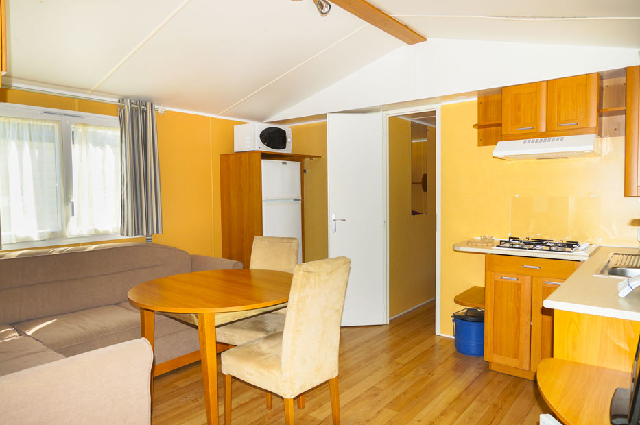 Mobil Home Argentella séjour et cuisine