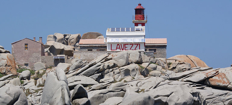 Visite des îles Lavezzi