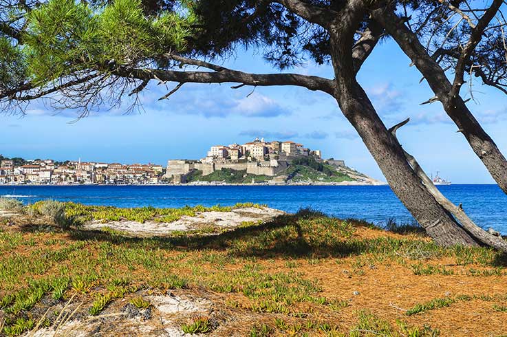 camping proche de la plage de Cavi