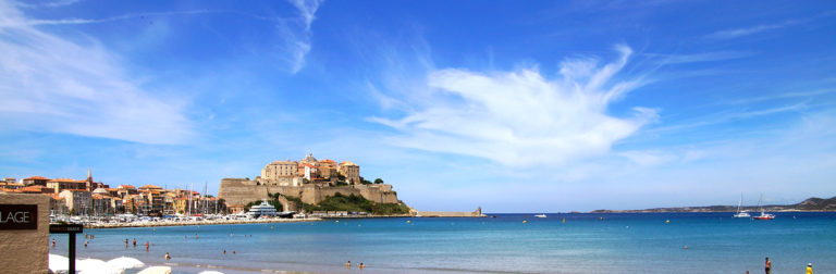 citadelle calvi plage