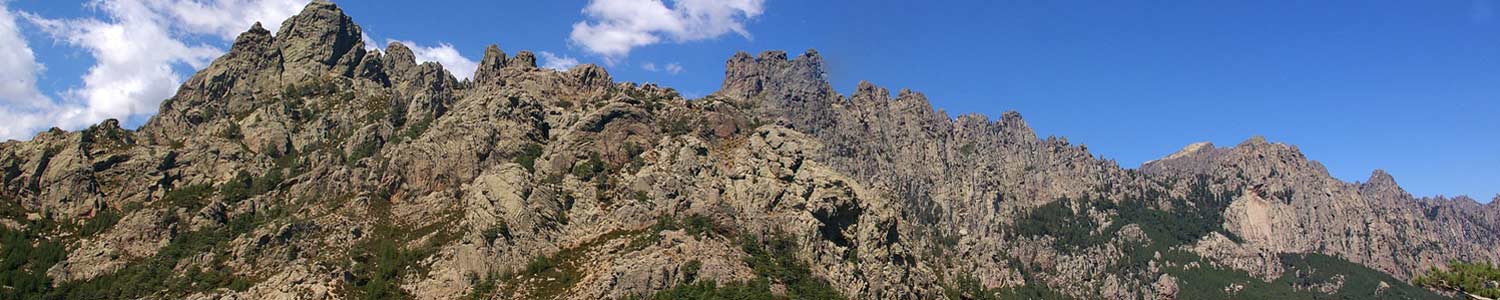 montagne en camping Corse